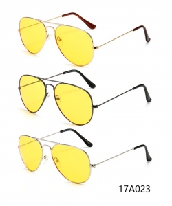 Package of 12 Pieces Fashion Women Sunglasses 17A023