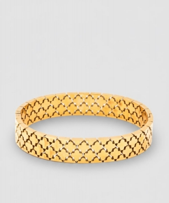 Clover Cutout Estate Designed Stainless Steel Designed Bangle PSS1017