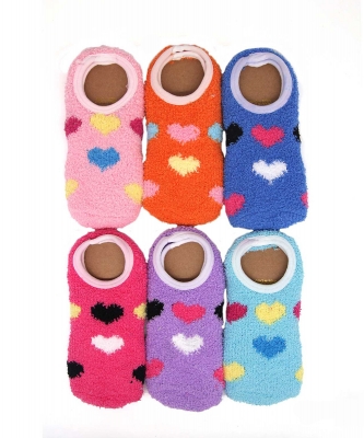 Pack of 6 Pieces Fuzzy Heart Warm Foot Socks SO320011