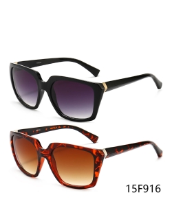 Package of 12 Pieces Fashion Women Sunglasses 15F916
